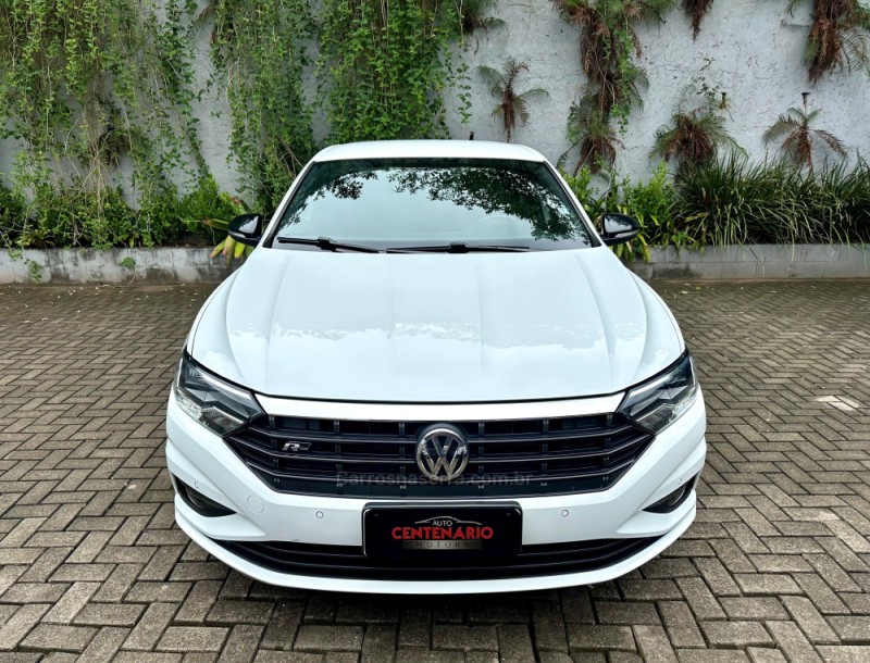 JETTA 1.4 R-LINE 250 16V TSI FLEX 4P AUTOMÁTICO - 2019 - SAPIRANGA