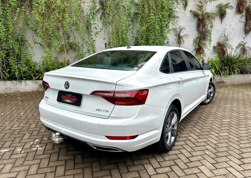 JETTA 1.4 R-LINE 250 16V TSI FLEX 4P AUTOMÁTICO - 2019 - SAPIRANGA