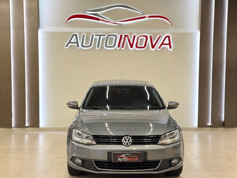 JETTA 2.0 COMFORTLINE FLEX 4P TIPTRONIC - 2012 - IVOTI