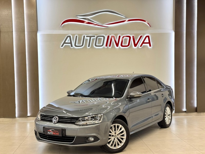 jetta 2.0 comfortline flex 4p tiptronic 2012 ivoti