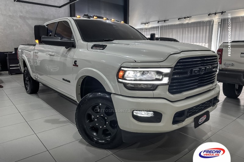 3500 LARAMIE 6.7 CD 4X4 TURBO DIESEL 4P AUTOMÁTICO - 2022 - SARANDI