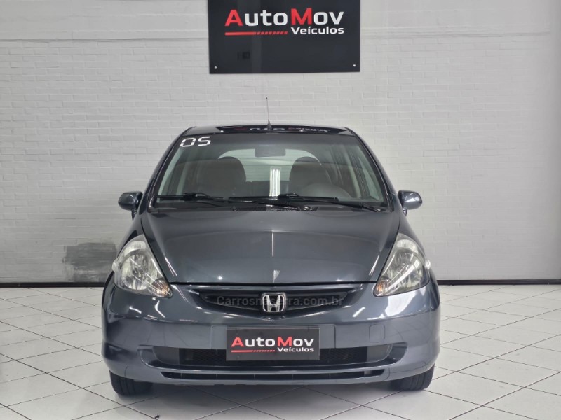 FIT 1.5 EX 16V GASOLINA 4P MANUAL - 2005 - CAXIAS DO SUL