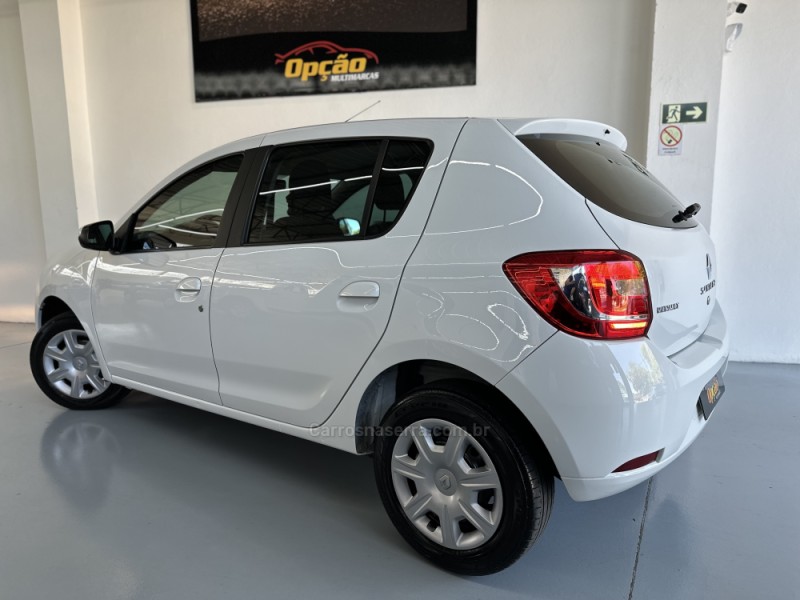 SANDERO 1.6 EXPRESSION 16V FLEX 4P MANUAL - 2017 - NOVO HAMBURGO