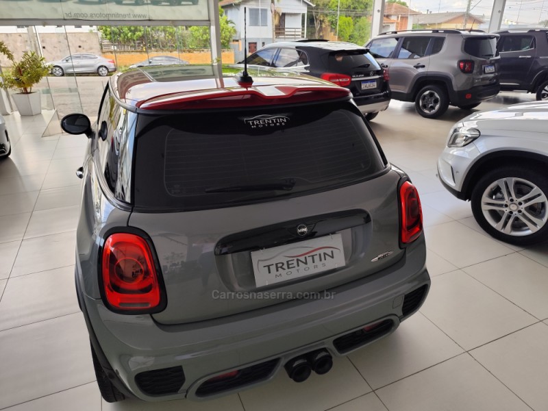 COOPER 2.0 JOHN COOPER WORKS 16V TURBO GASOLINA 2P AUTOMATICO - 2018 - ERECHIM