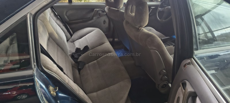 OMEGA 2.2 MPFI GLS 8V GASOLINA 4P MANUAL - 1993 - CAXIAS DO SUL