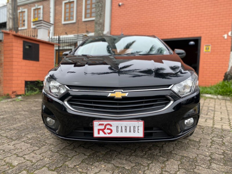 ONIX 1.4 MPFI LTZ 8V FLEX 4P MANUAL - 2018 - NOVO HAMBURGO