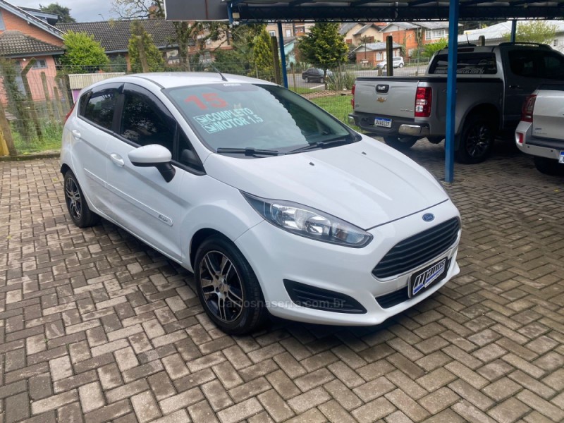 FIESTA 1.5 S HATCH 16V FLEX 4P MANUAL - 2015 - CANELA