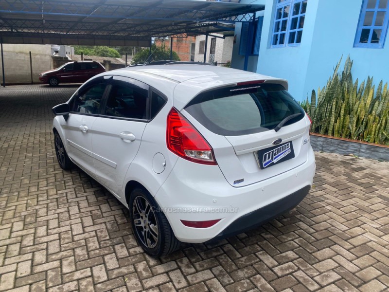 FIESTA 1.5 S HATCH 16V FLEX 4P MANUAL - 2015 - CANELA