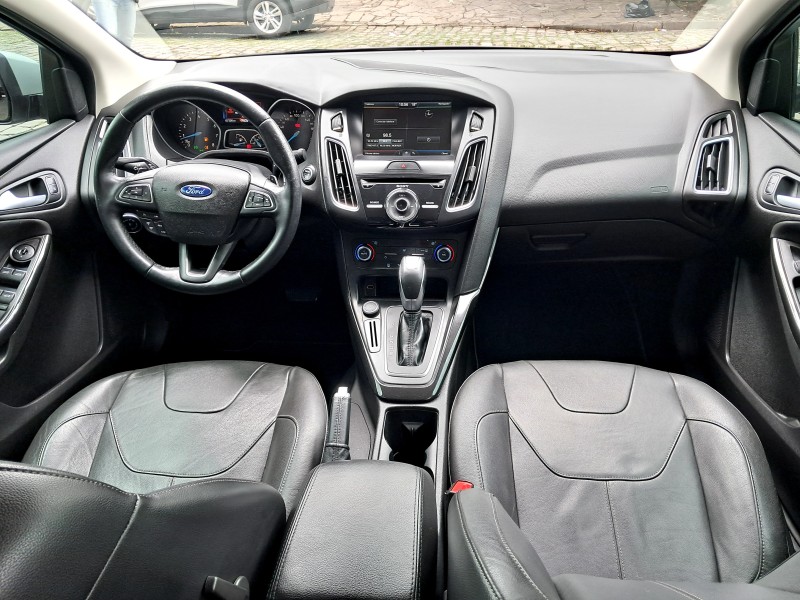 FOCUS 2.0 TITANIUM SEDAN 16V FLEX 4P AUTOMÁTICO - 2016 - CAXIAS DO SUL