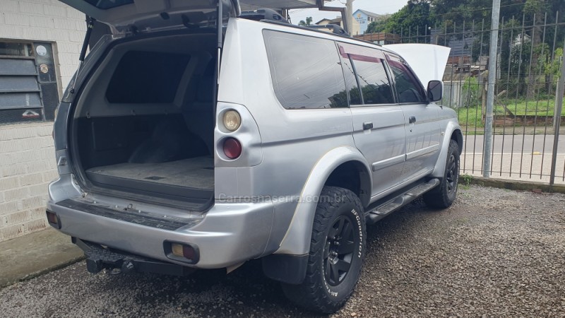 PAJERO SPORT 2.8 HPE 4X4 8V TURBO INTERCOOLER DIESEL 4P AUTOMÁTICO - 2005 - CAXIAS DO SUL