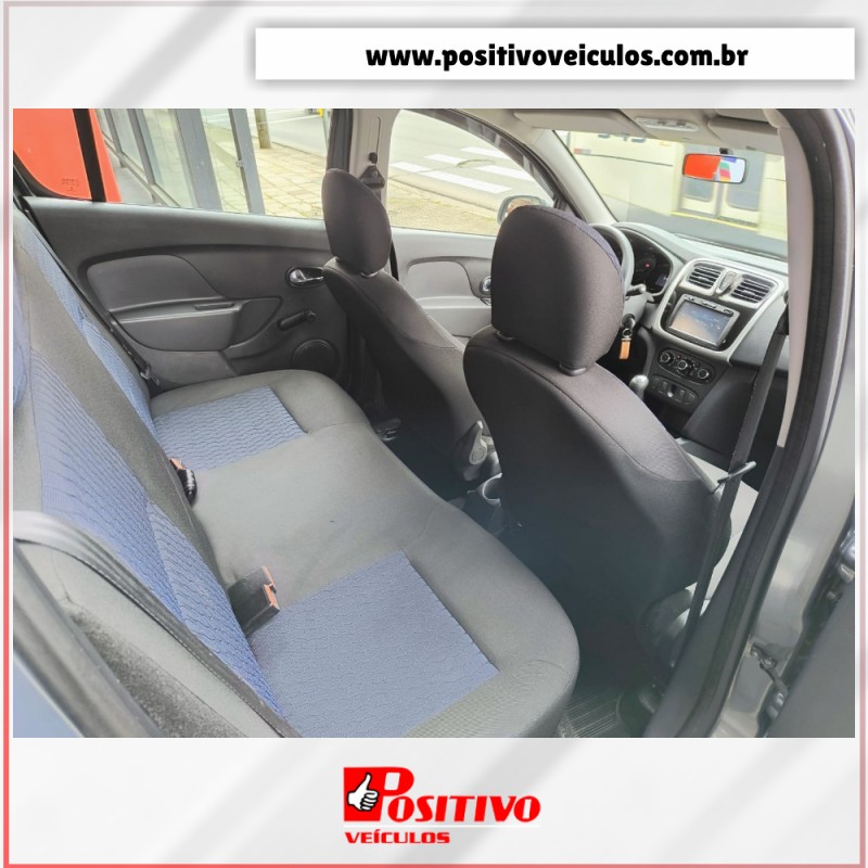 SANDERO 1.6 EXPRESSION 8V FLEX 4P MANUAL - 2015 - CAXIAS DO SUL