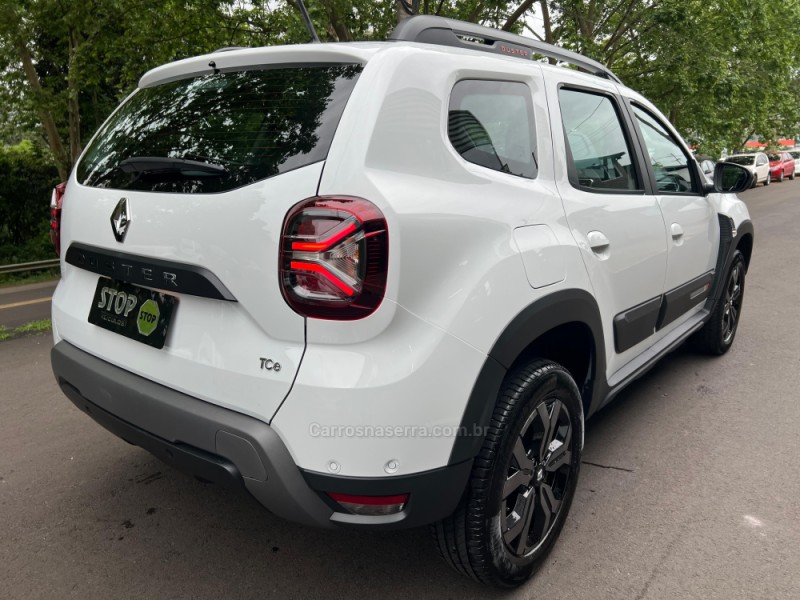 DUSTER 1.3 TCE ICONIC PLUS FLEX 4P AUTOMÁTICA - 2025 - DOIS IRMãOS