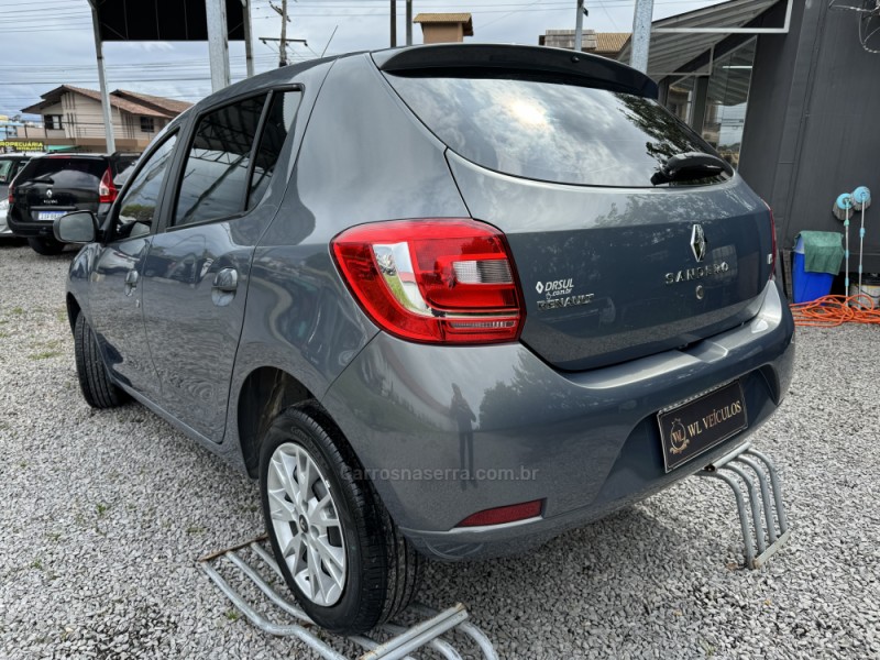 SANDERO 1.6 EXPRESSION 8V FLEX 4P MANUAL - 2016 - CAXIAS DO SUL