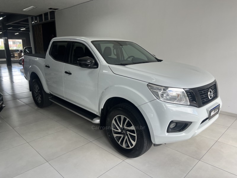 FRONTIER 2.3 XE 4X4 CD BI TURBO DIESEL 4P AUTOMÁTICO - 2022 - BENTO GONçALVES