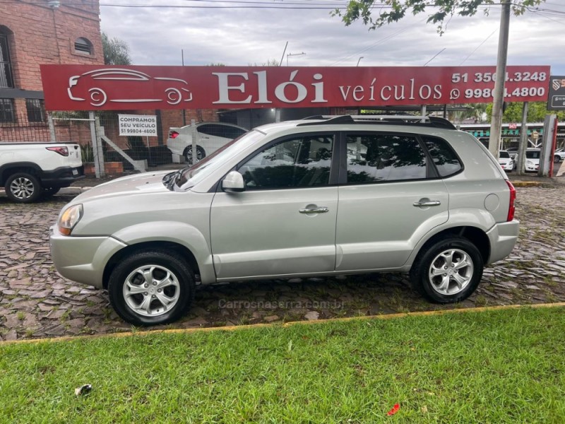 TUCSON 2.0 MPFI GLS BASE 16V 143CV 2WD GASOLINA 4P AUTOMÁTICO - 2012 - DOIS IRMãOS