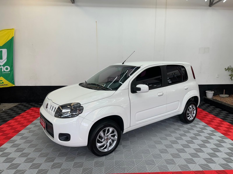 UNO 1.0 EVO VIVACE 8V FLEX 4P MANUAL - 2016 - CAXIAS DO SUL