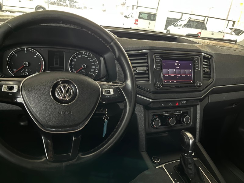 AMAROK 2.0 TRENDLINE 4X4 CD 16V TURBO INTERCOOLER DIESEL 4P AUTOMÁTICO - 2018 - VACARIA