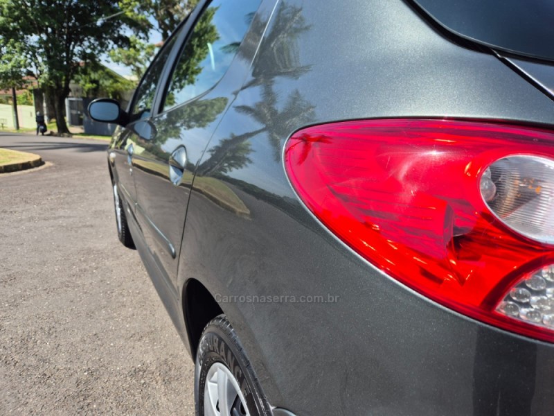 207 1.4 XR 8V FLEX 4P MANUAL - 2012 - SãO LEOPOLDO