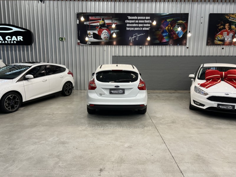 FOCUS 1.6 S 16V FLEX 4P MANUAL - 2014 - CAXIAS DO SUL