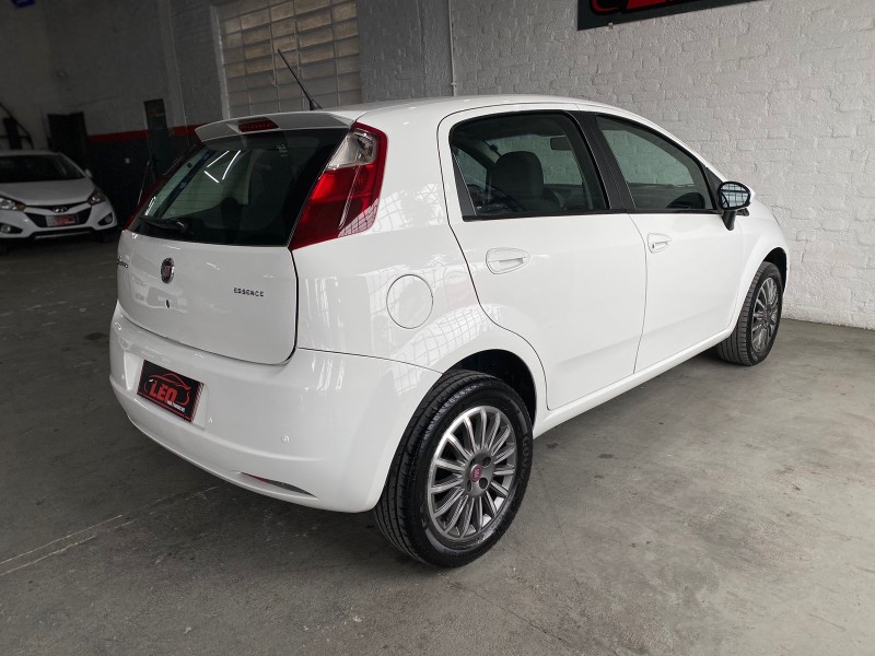 PUNTO 1.6 ESSENCE 16V FLEX 4P MANUAL - 2011 - CAXIAS DO SUL