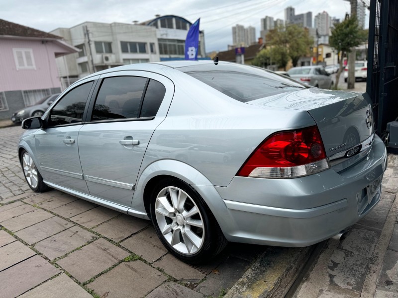 VECTRA 2.4 MPFI ELITE 16V FLEX 4P AUTOMÁTICO - 2007 - CAXIAS DO SUL