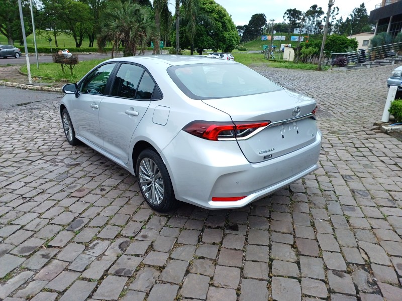 COROLLA 2.0 XEI 16V FLEX 4P AUTOMÁTICO - 2024 - FLORES DA CUNHA