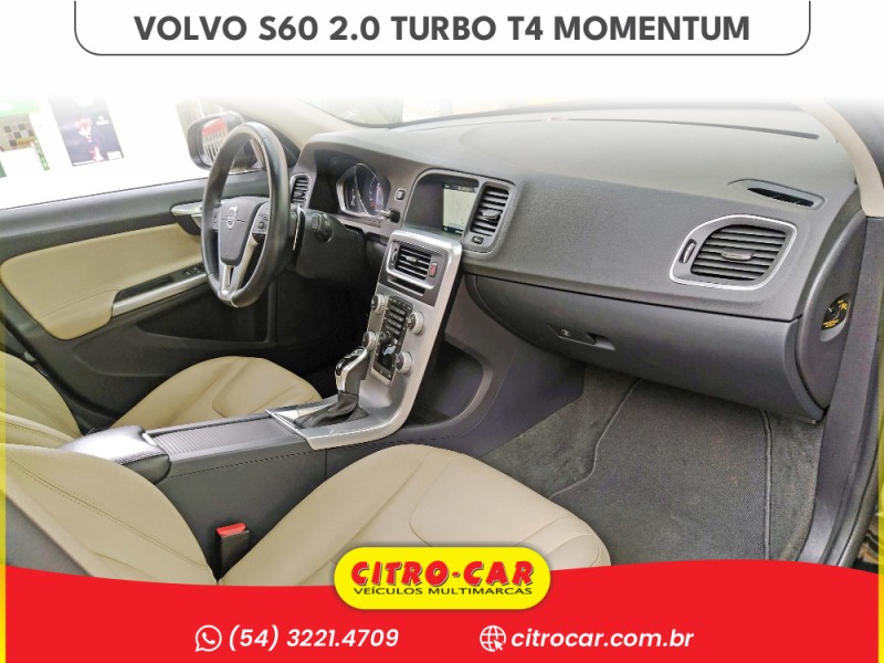 S60 2.0 T4 MOMENTUM GASOLINA 4P AUTOMÁTICO - 2017 - CAXIAS DO SUL