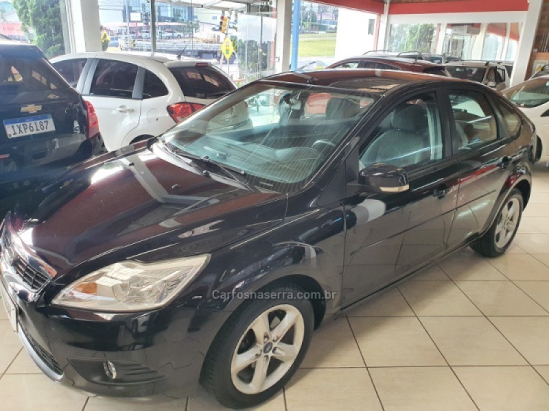 FOCUS 1.6 GL 8V FLEX 4P MANUAL - 2012 - BENTO GONçALVES