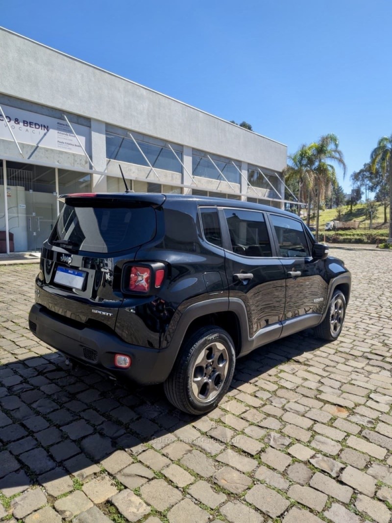 RENEGADE 2.0 16V TURBO DIESEL SPORT 4P 4X4 AUTOMÁTICO - 2016 - GUAPORé