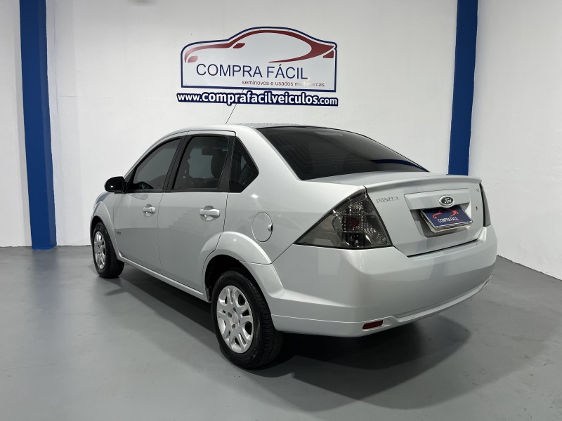 FIESTA 1.6 MPI SEDAN 8V FLEX 4P MANUAL - 2013 - BENTO GONçALVES