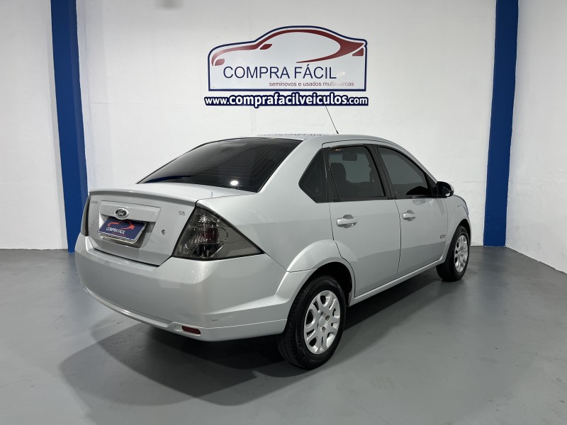 FIESTA 1.6 MPI SEDAN 8V FLEX 4P MANUAL - 2013 - BENTO GONçALVES