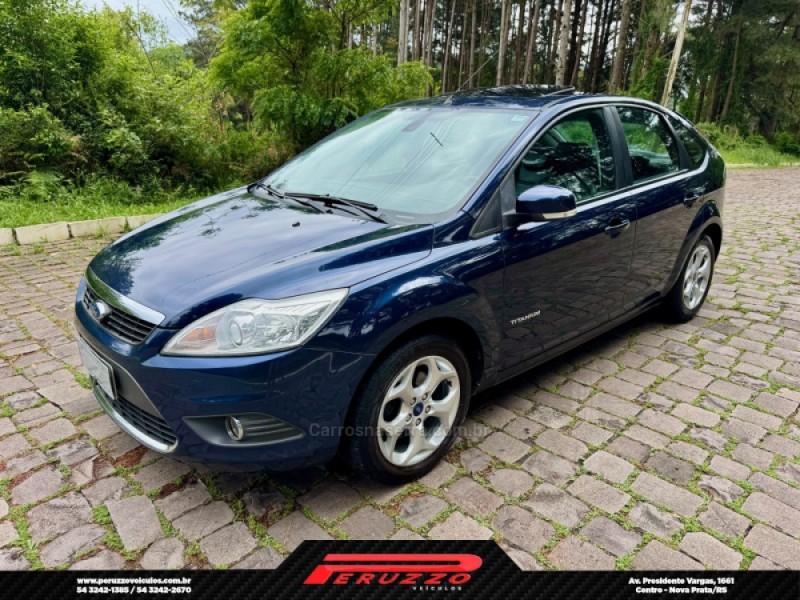 focus 2.0 titanium hatch 16v flex 4p automatico 2012 nova prata