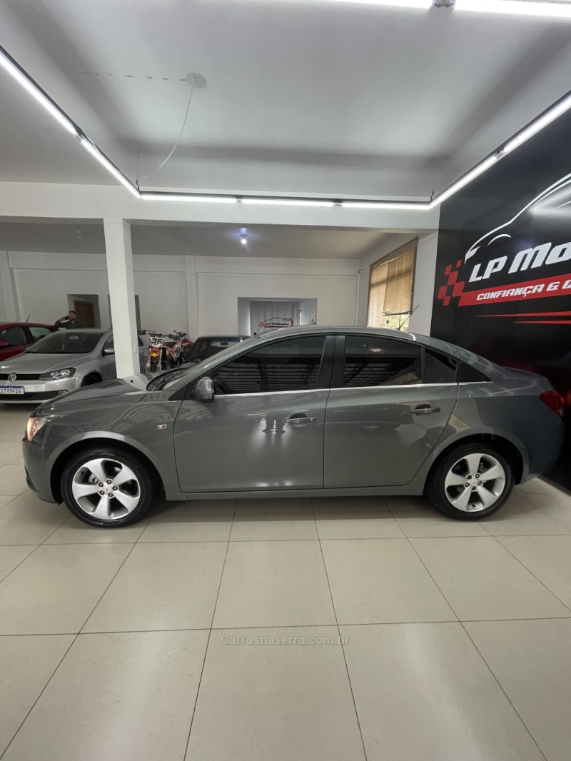 CRUZE 1.8 LT SPORT6 16V FLEX 4P AUTOMÁTICO - 2012 - FARROUPILHA