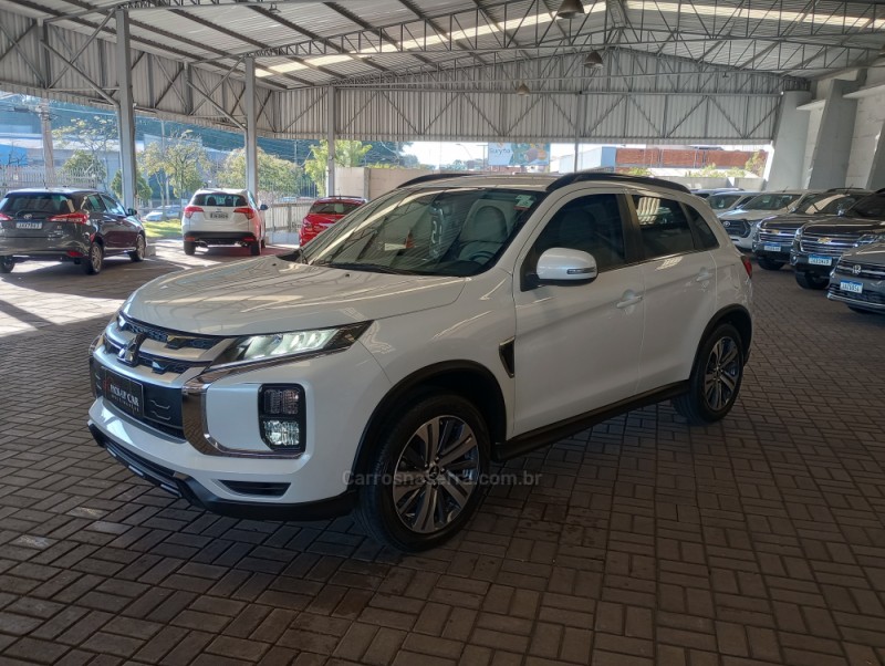 OUTLANDER 2.0 HPE MIVEC SPORT FLEX 4P AUTOMÁTICO - 2021 - CAXIAS DO SUL