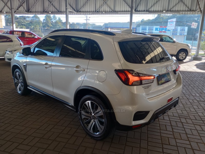 OUTLANDER 2.0 HPE MIVEC SPORT FLEX 4P AUTOMÁTICO - 2021 - CAXIAS DO SUL