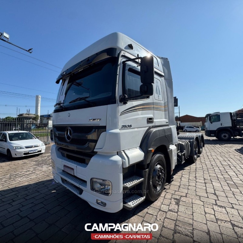 axor 2536 ls 6x2  2014 vacaria