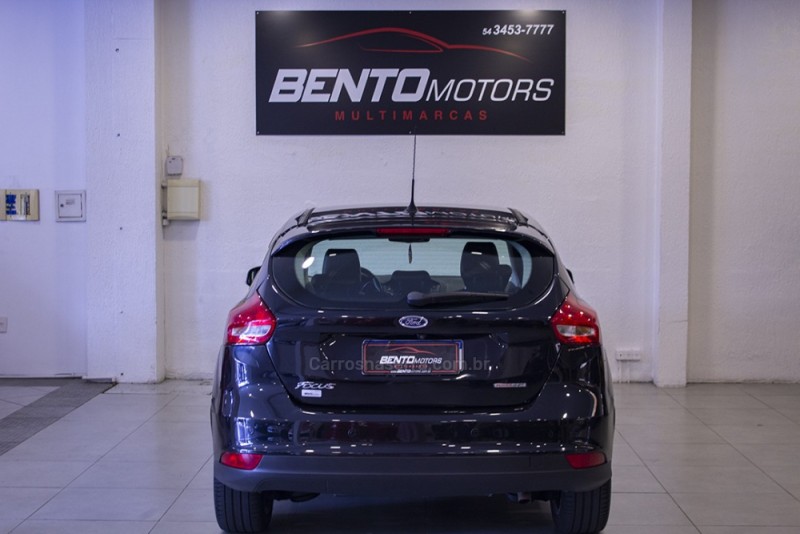 FOCUS 2.0 SE HATCH 16V FLEX 4P AUTO - 2018 - BENTO GONçALVES