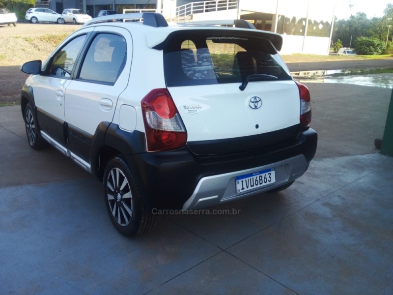 ETIOS CROSS 1.5 16V FLEX 4P MANUAL - 2014 - ARROIO DO MEIO