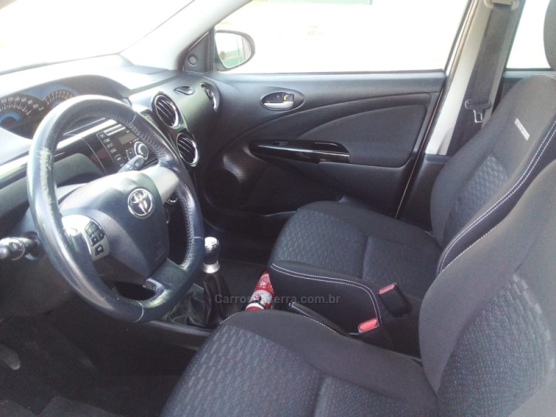 ETIOS CROSS 1.5 16V FLEX 4P MANUAL - 2014 - ARROIO DO MEIO