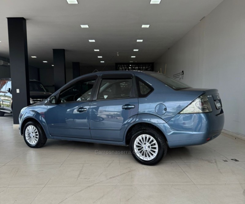 FIESTA 1.6 ROCAM SE SEDAN 8V FLEX 4P MANUAL - 2014 - ENCANTADO