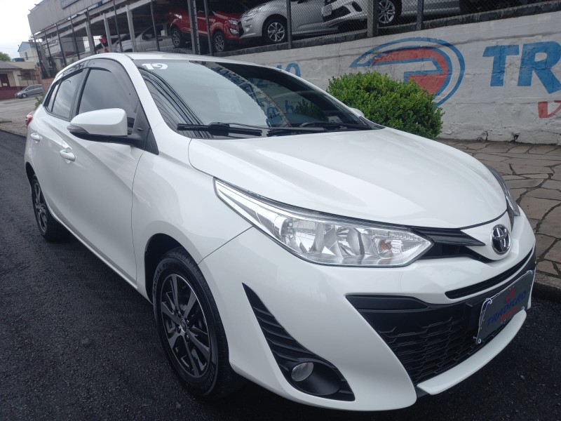 YARIS 1.3 XL LIVE 16V FLEX 4P AUTOMÁTICO - 2019 - CAXIAS DO SUL