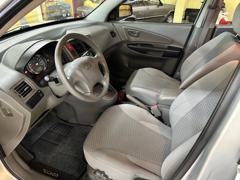 TUCSON 2.0 MPFI GLS 16V 143CV 2WD FLEX 4P AUTOMÁTICO - 2016 - NOVA PETRóPOLIS