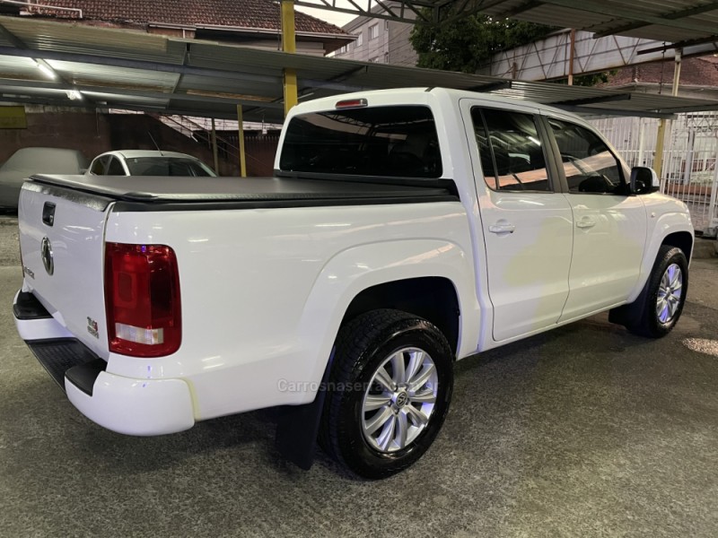 AMAROK 2.0 SE 4X4 CD 16V TURBO INTERCOOLER DIESEL 4P MANUAL - 2016 - CAXIAS DO SUL