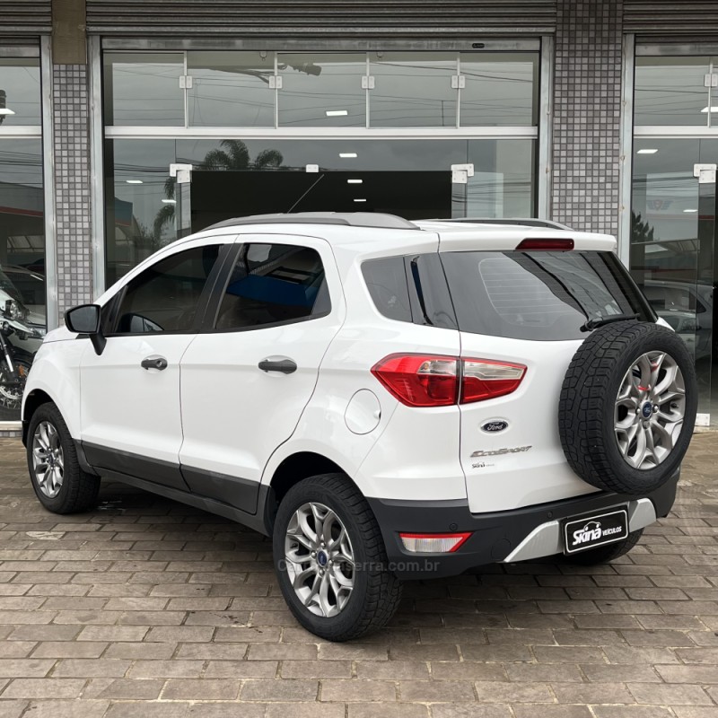 ECOSPORT 1.6 FREESTYLE 16V FLEX 4P AUTOMÁTICO - 2016 - VACARIA