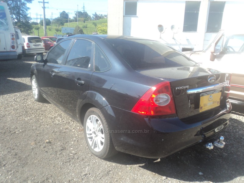 FOCUS 2.0 GHIA SEDAN 16V GASOLINA 4P AUTOMÁTICO - 2009 - FARROUPILHA