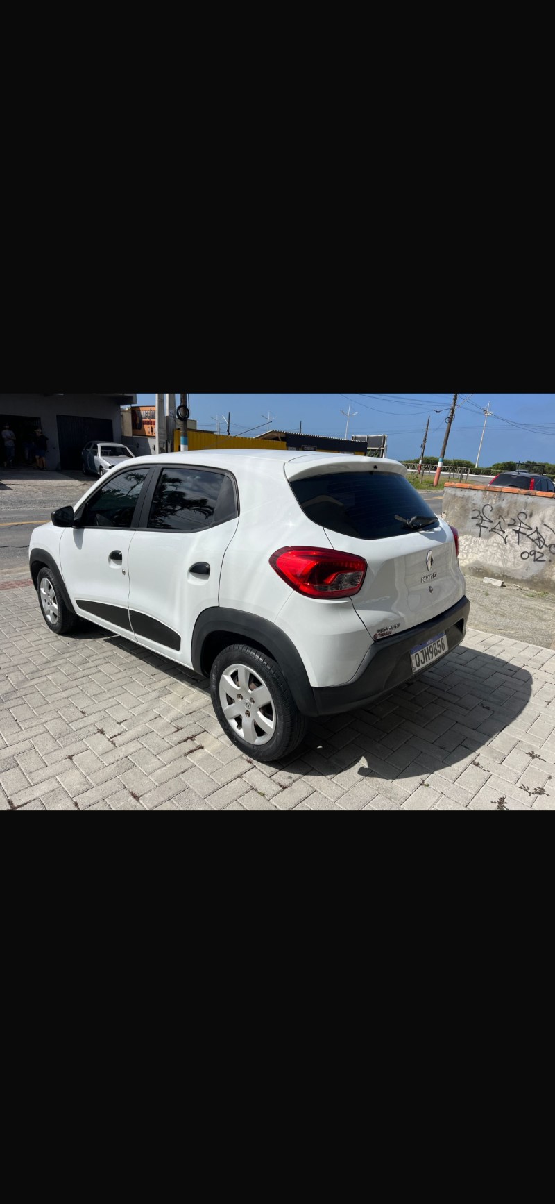 KWID 1.0 12V SCE FLEX INTENSE MANUAL - 2020 - FARROUPILHA