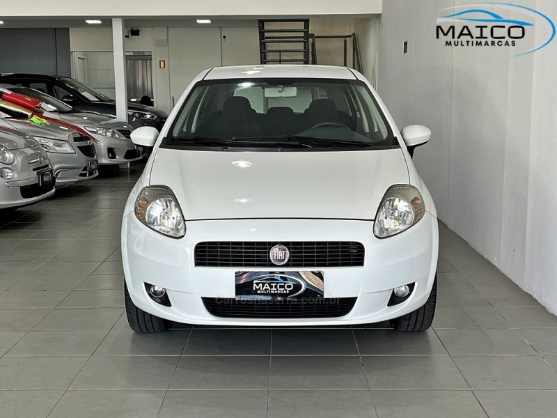 PUNTO 1.4 ATTRACTIVE ITALIA 8V FLEX 4P MANUAL - 2012 - NOVO HAMBURGO