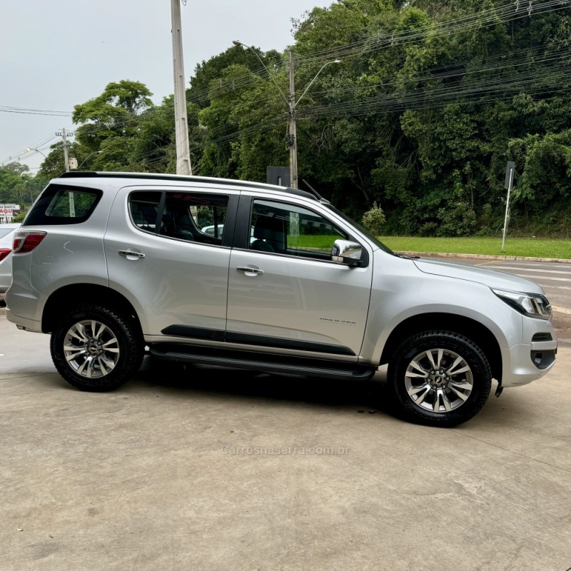 TRAILBLAZER 2.8 PREMIER 16V TURBO DIESEL 4P AUTOMÁTICO - 2020 - LAJEADO