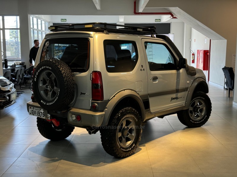 JIMNY 1.3 4SPORT 4X4 16V GASOLINA 2P MANUAL - 2016 - CAXIAS DO SUL