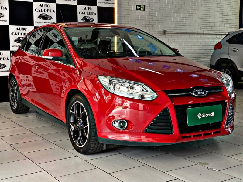 FOCUS 2.0 TITANIUM 16V FLEX 4P AUTOMÁTICO - 2015 - NOVO HAMBURGO